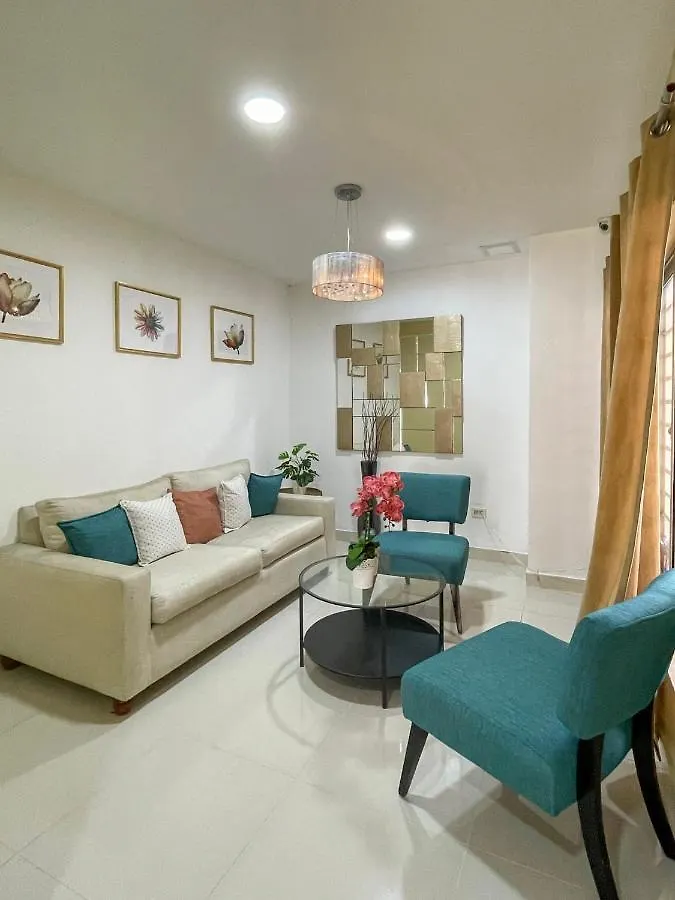 Apartamento En Zona Privilegiada De Santo Domingo Rd