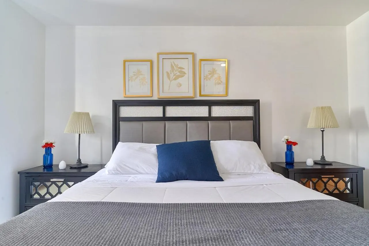 Apartamento En Zona Privilegiada De Santo Domingo Rd Apartment